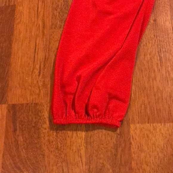 Red Express caged Blouse - Picture 10 of 10